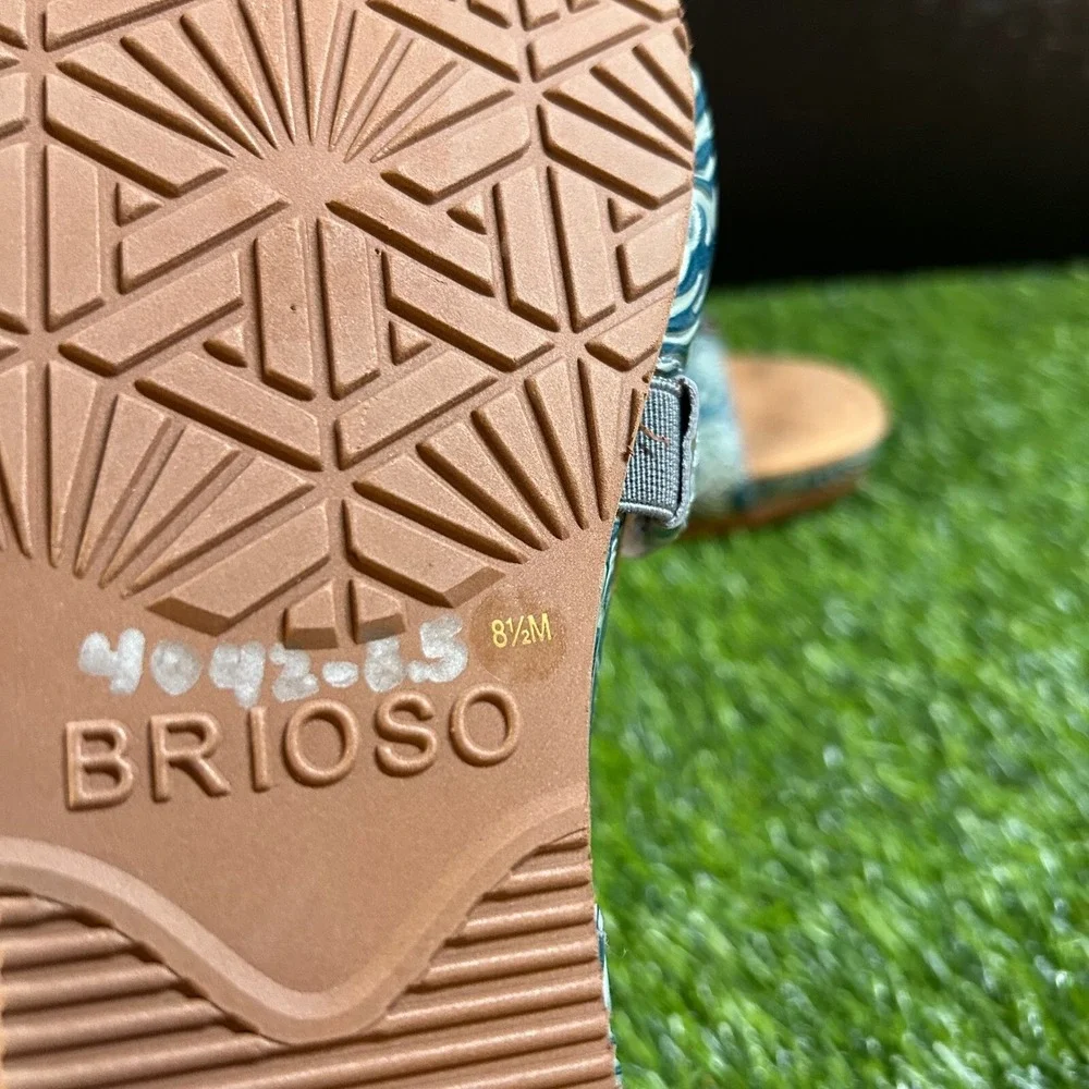 Brioso Tooled Leather Sandals Womens 8.5 Blue Floral Braided Strap Wedge
